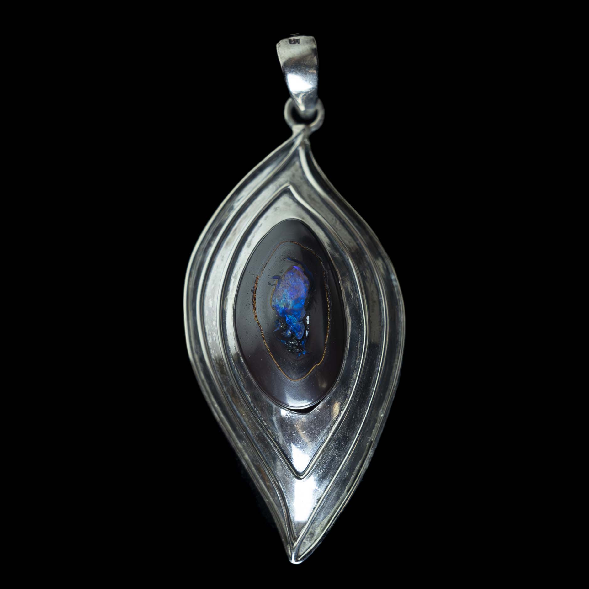 yOni opal pendant sterling sliver